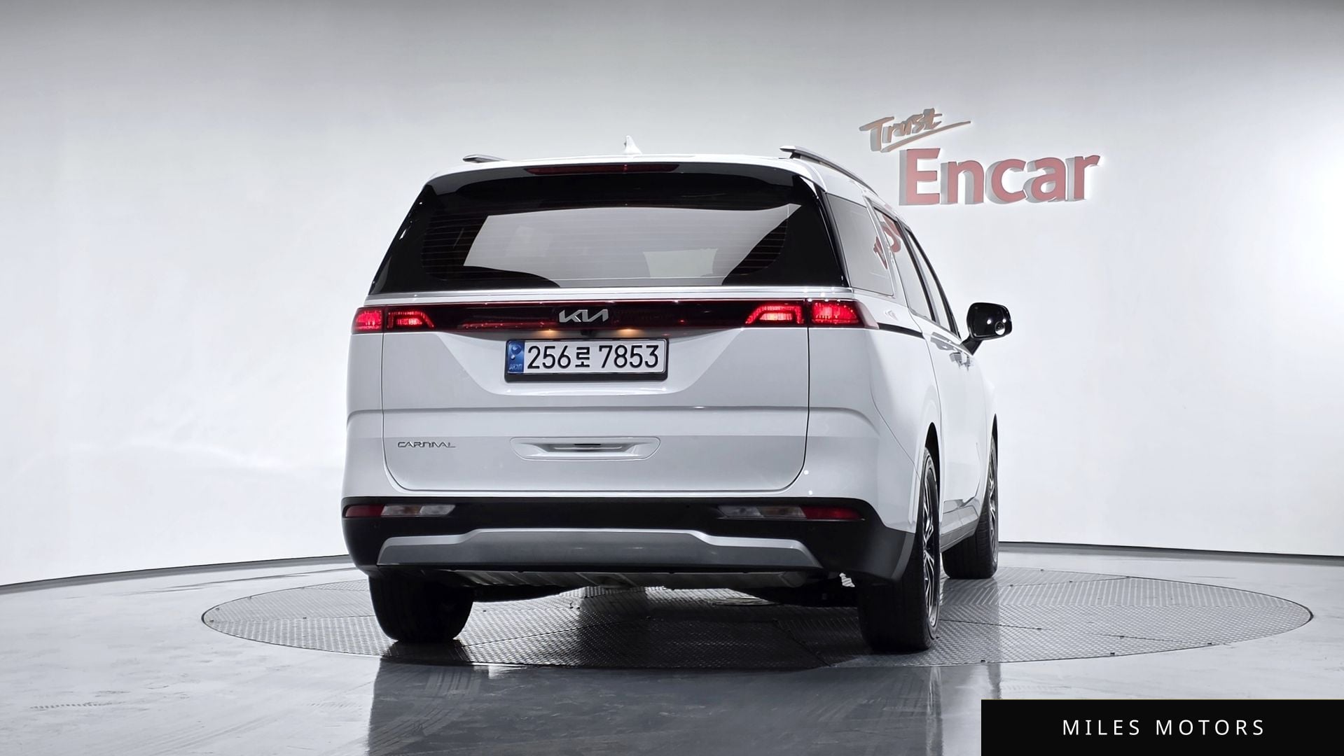 Kia Carnival 2023 — миниатюра 4