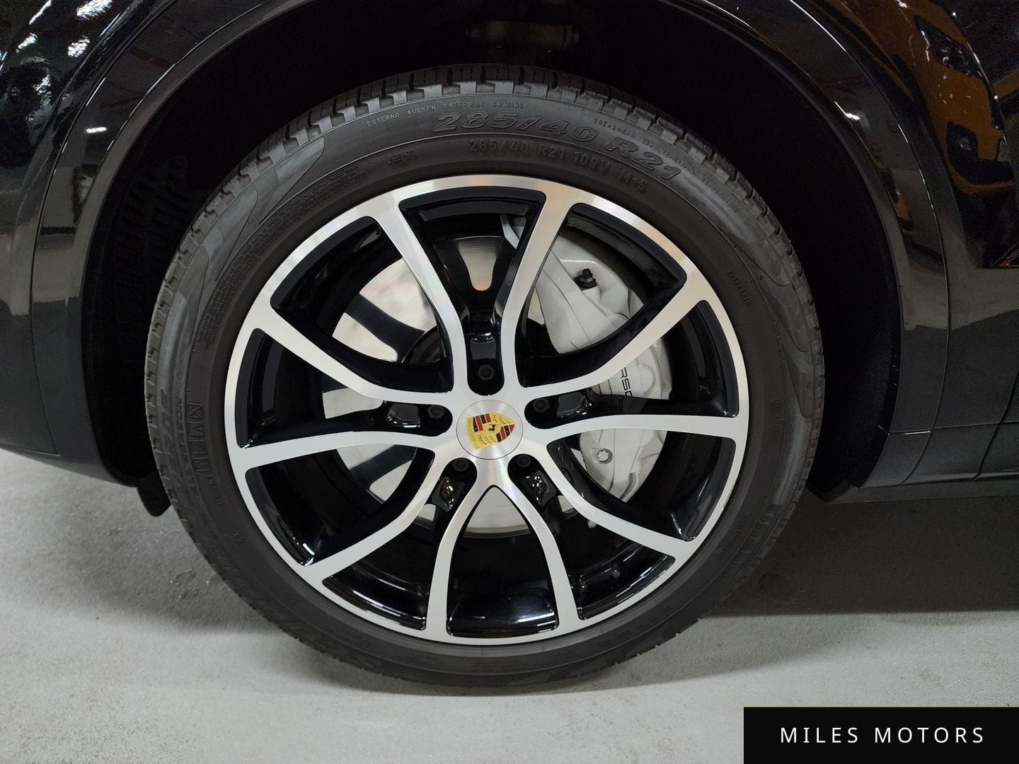 Porsche Cayenne 2021 — миниатюра 5
