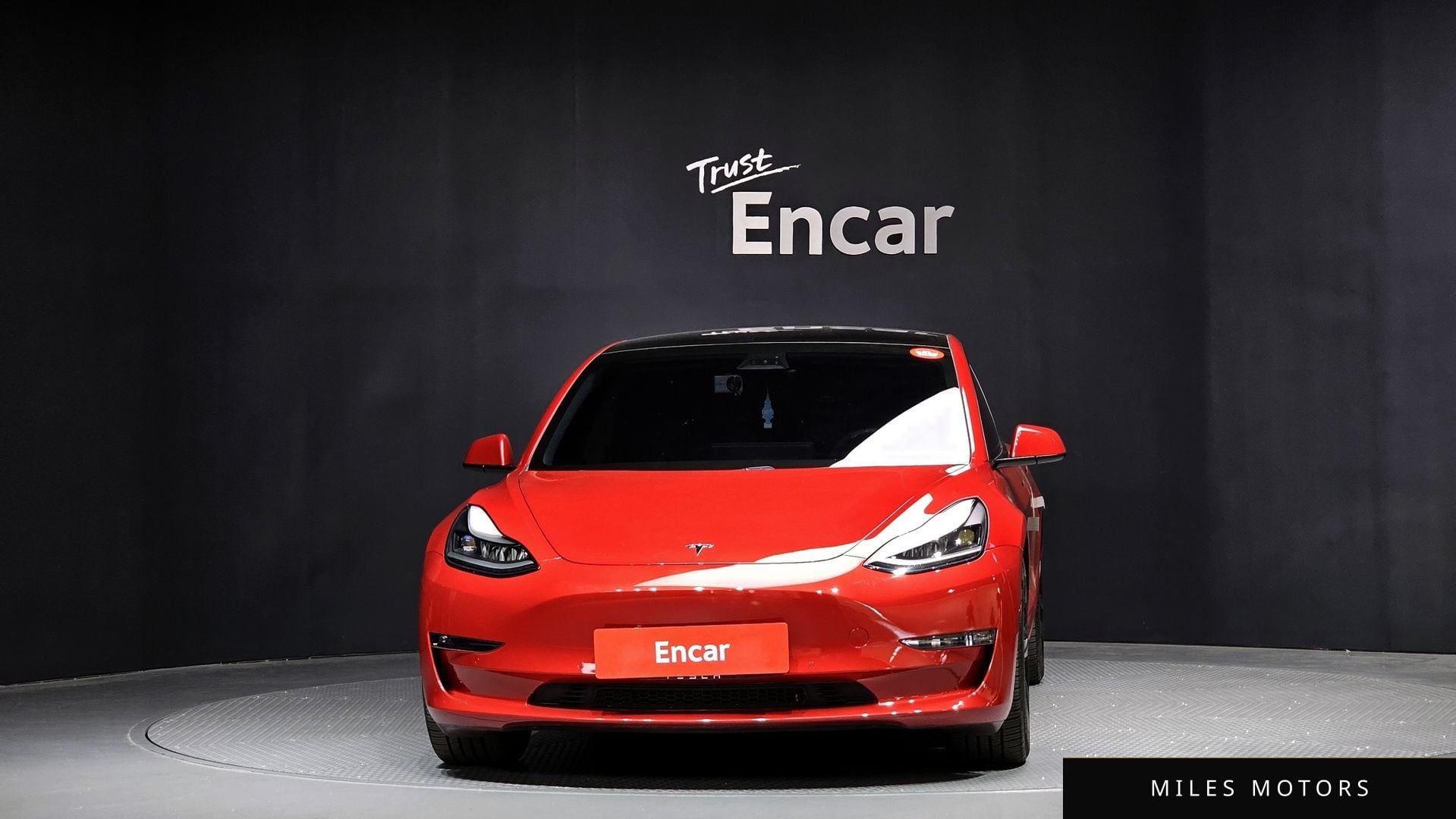 Tesla Model 3 2021 — миниатюра 3