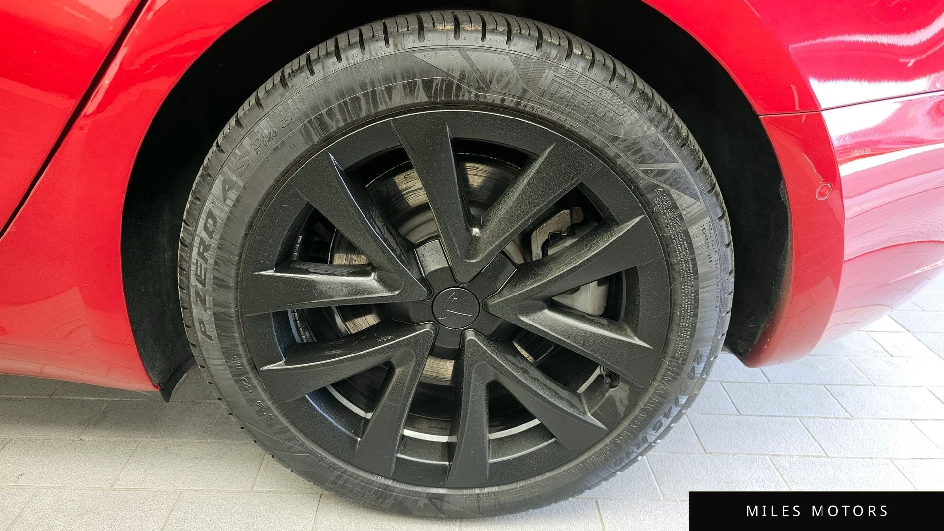 Tesla Model 3 2021 — миниатюра 5