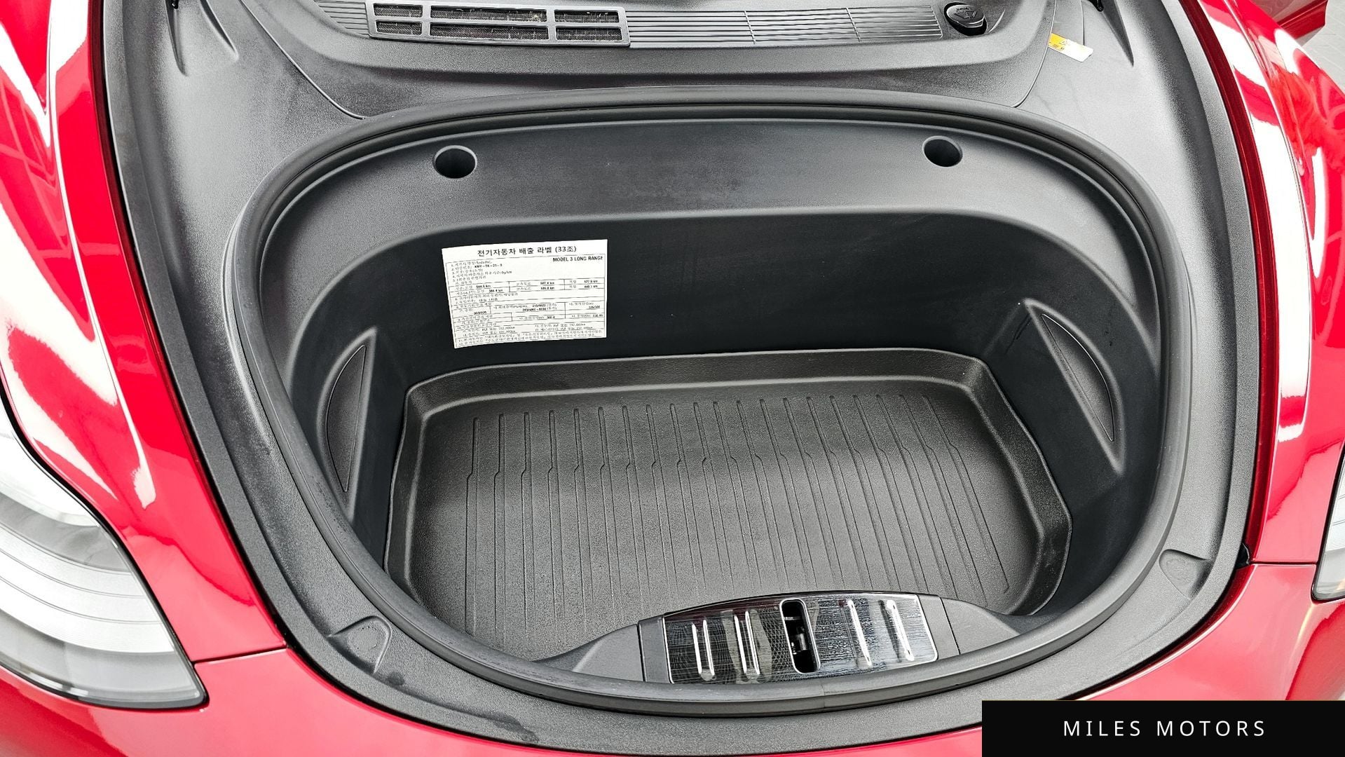 Tesla Model 3 2021 — миниатюра 6