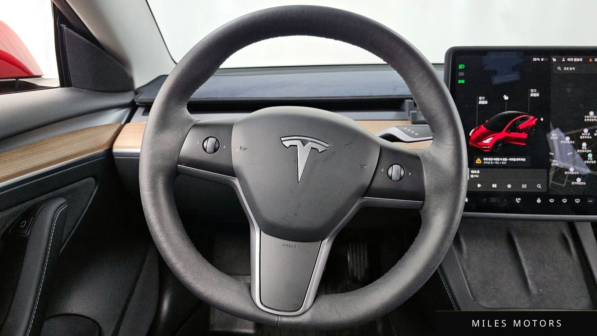 Tesla Model 3 2021 — миниатюра 19