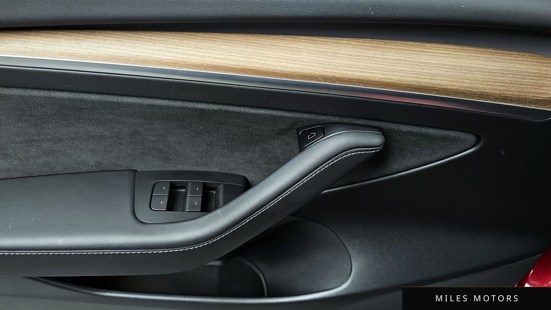 Tesla Model 3 2021 — миниатюра 14