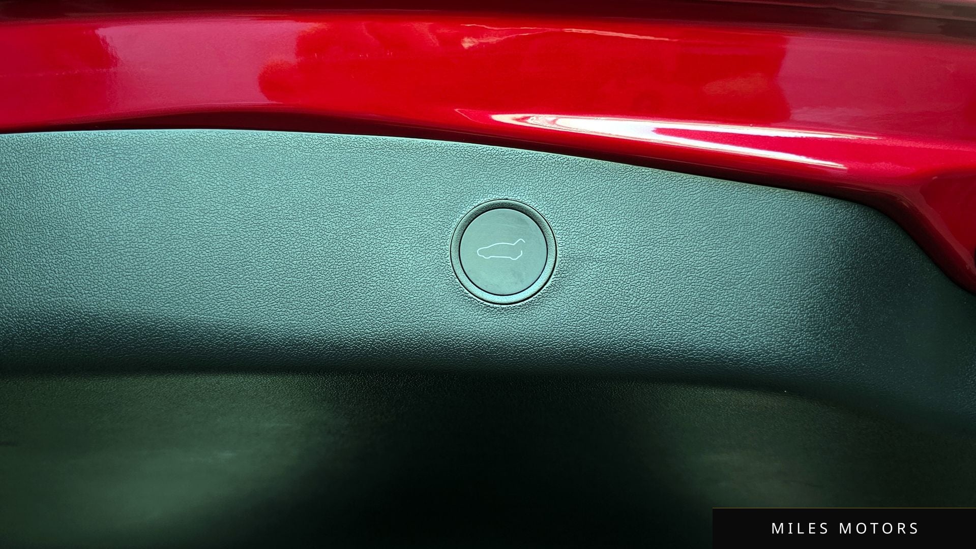 Tesla Model 3 2021 — миниатюра 27