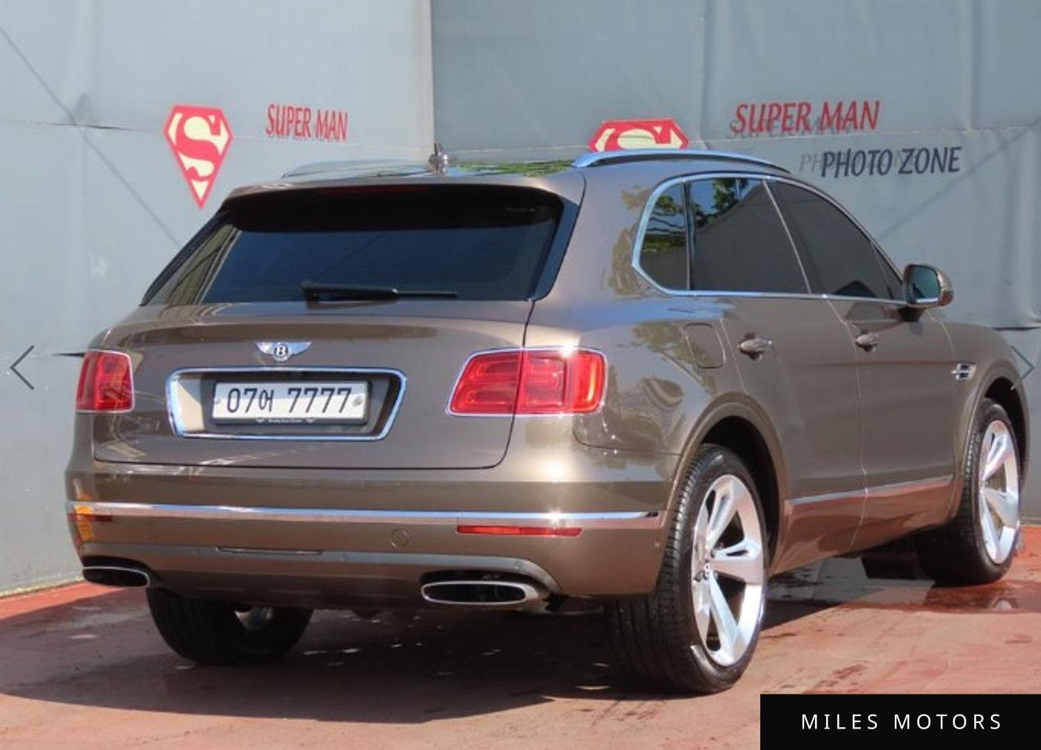 Bentley Bentayga 2017 — миниатюра 3