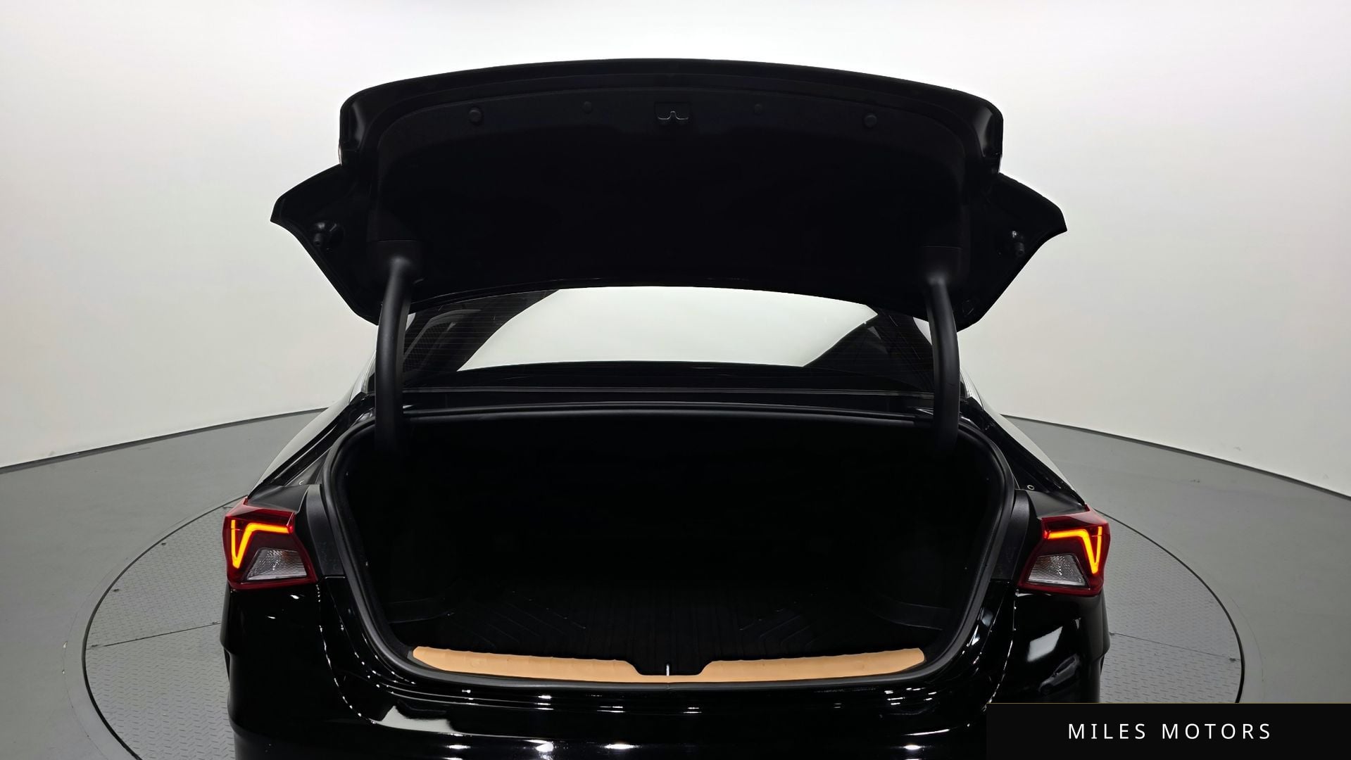 Kia K5 2020 — миниатюра 26