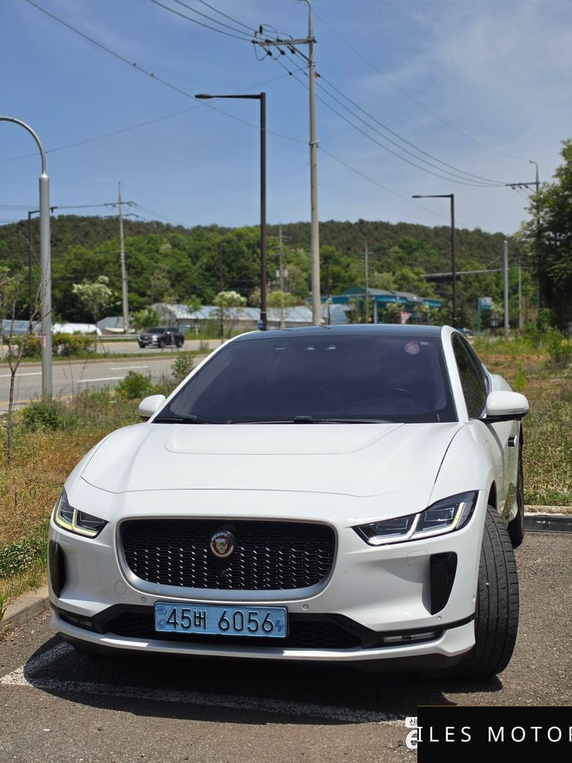 Jaguar I-PACE 2019 — миниатюра 2