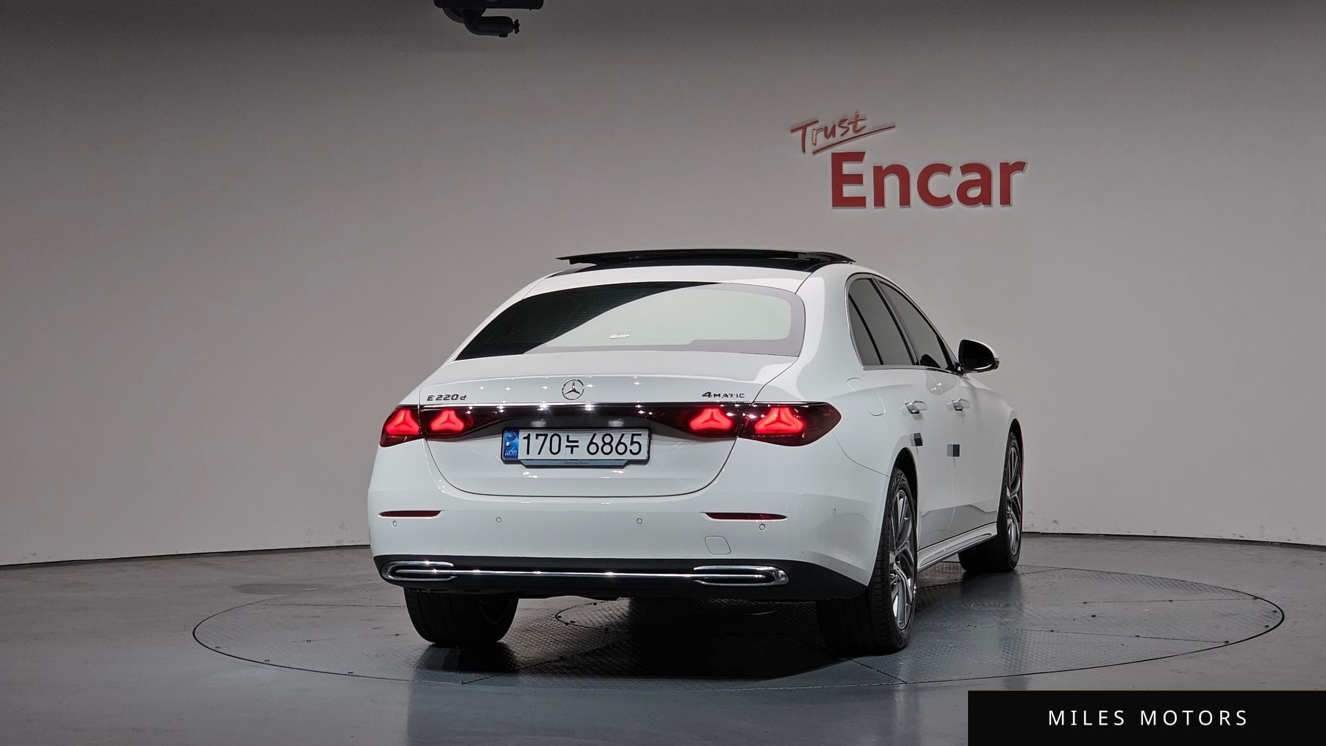 Mercedes-Benz E-Class W214 2024 — миниатюра 3