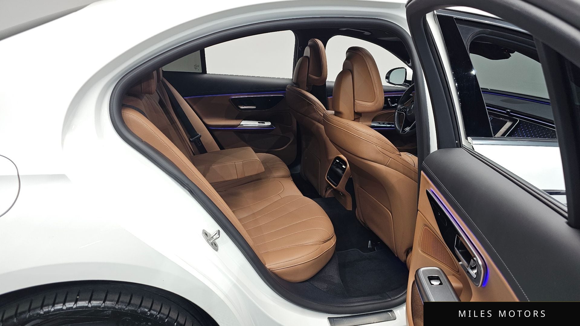 Mercedes-Benz E-Class W214 2024 — миниатюра 17
