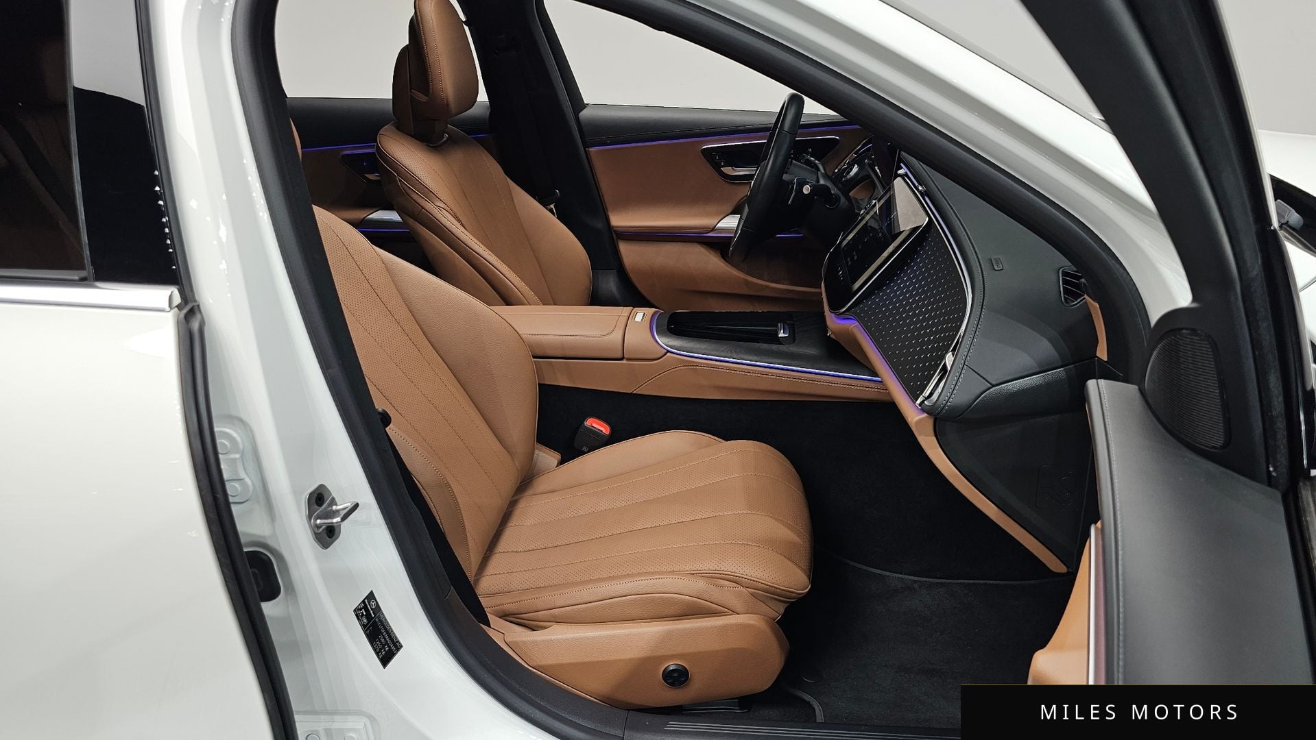 Mercedes-Benz E-Class W214 2024 — миниатюра 15