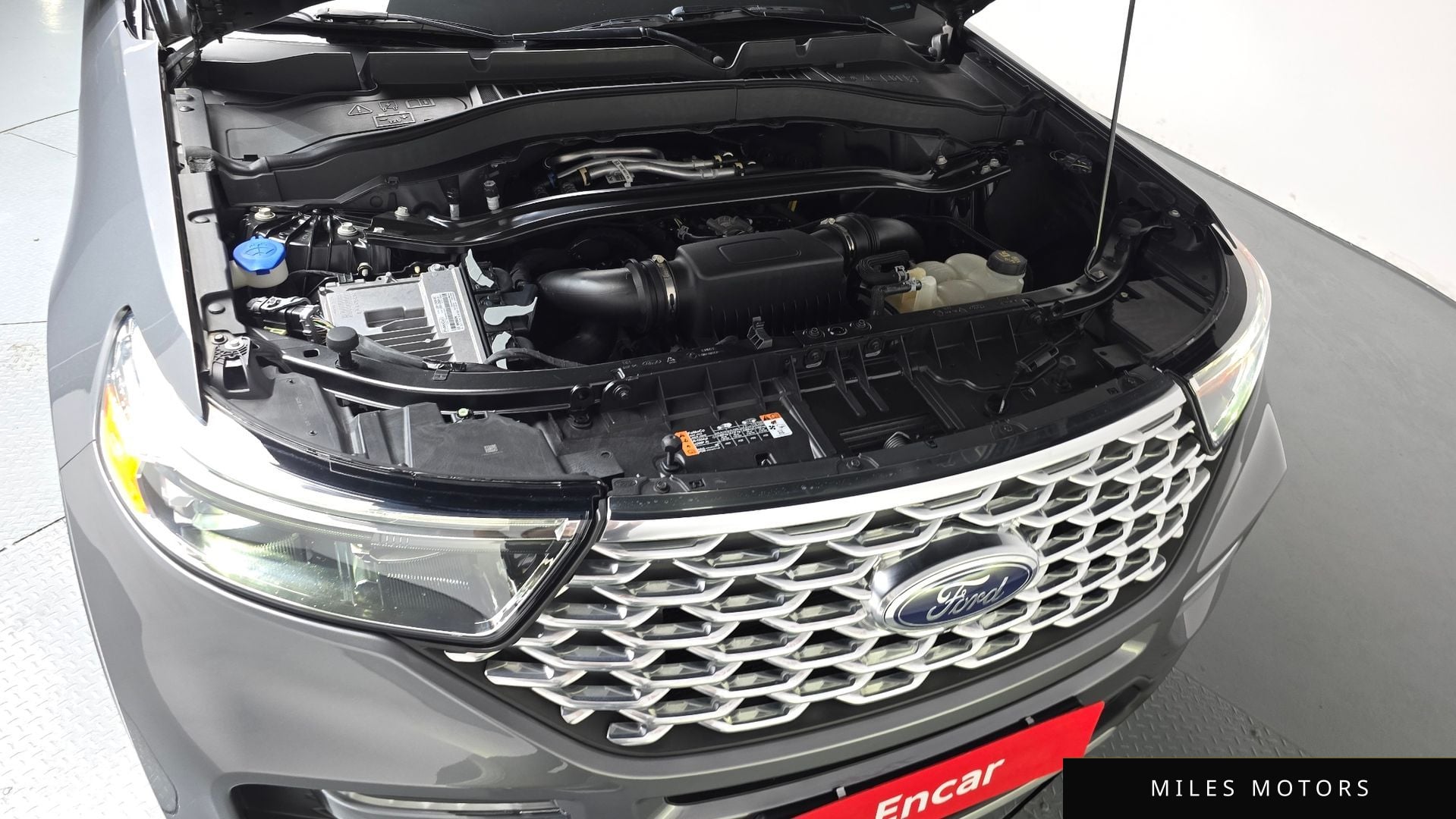 Ford Explorer 2021 — миниатюра 5