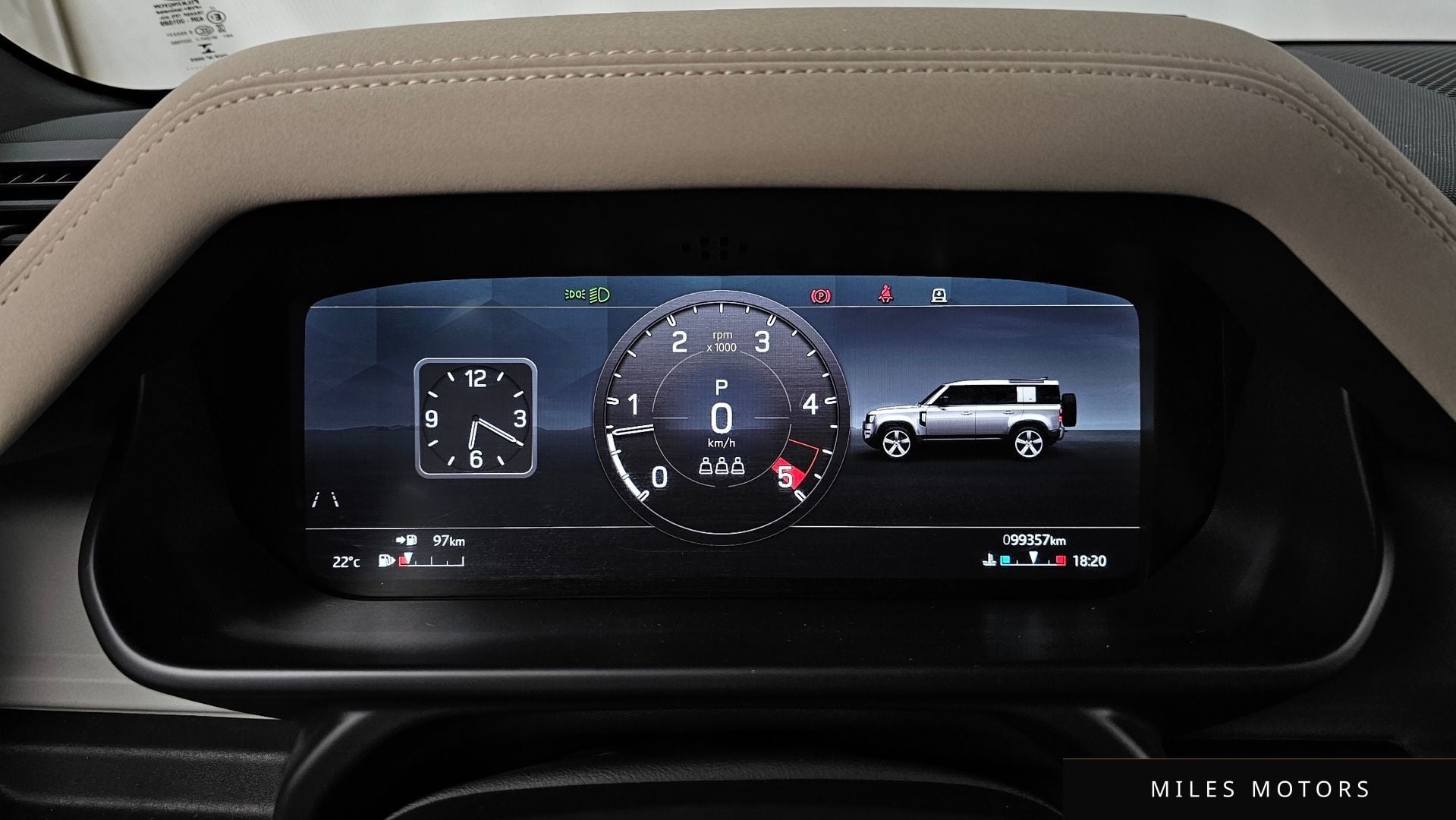 Land Rover Defender 2020 — миниатюра 11