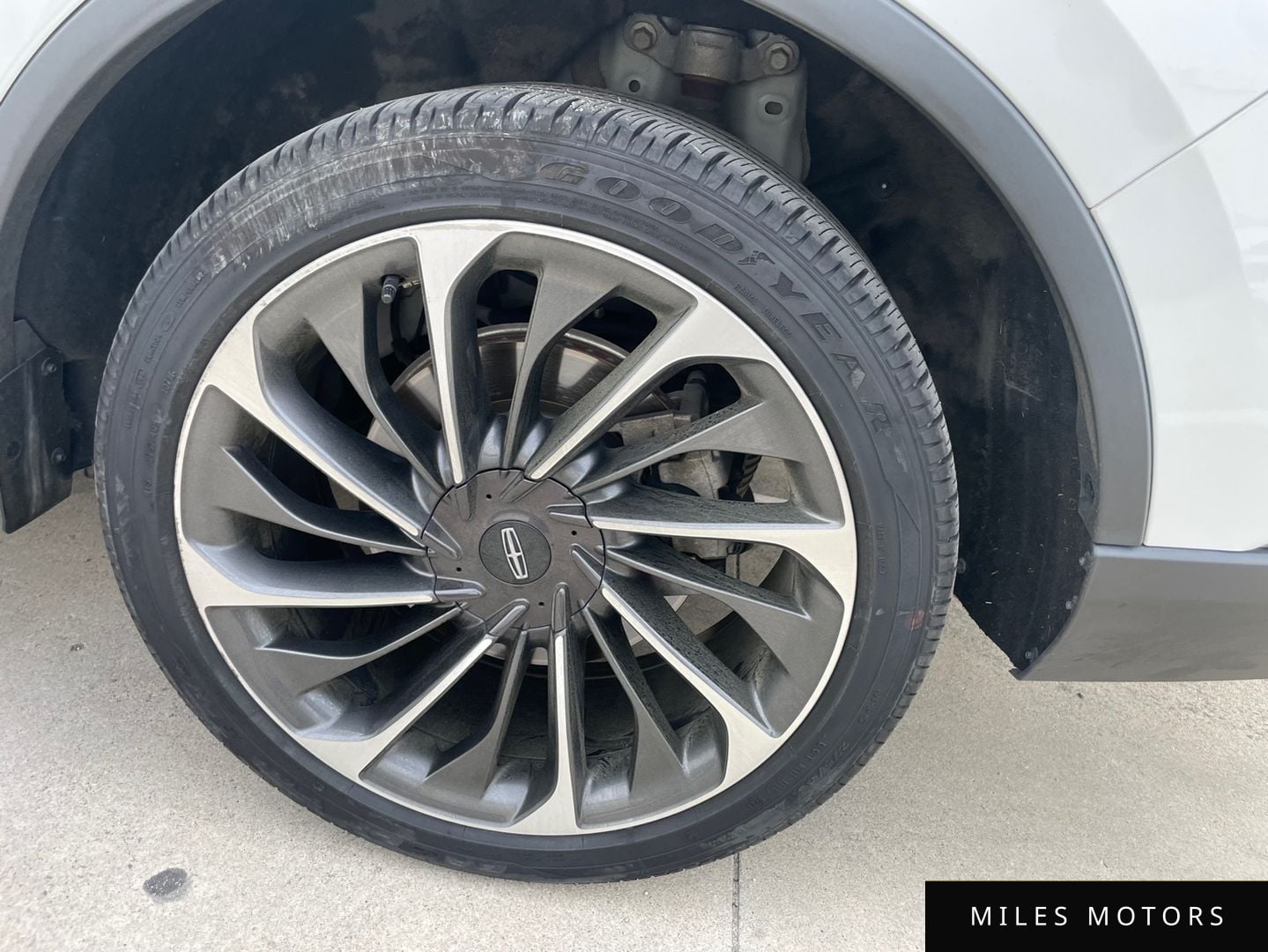 Lincoln 에비에이터 2021 — миниатюра 20