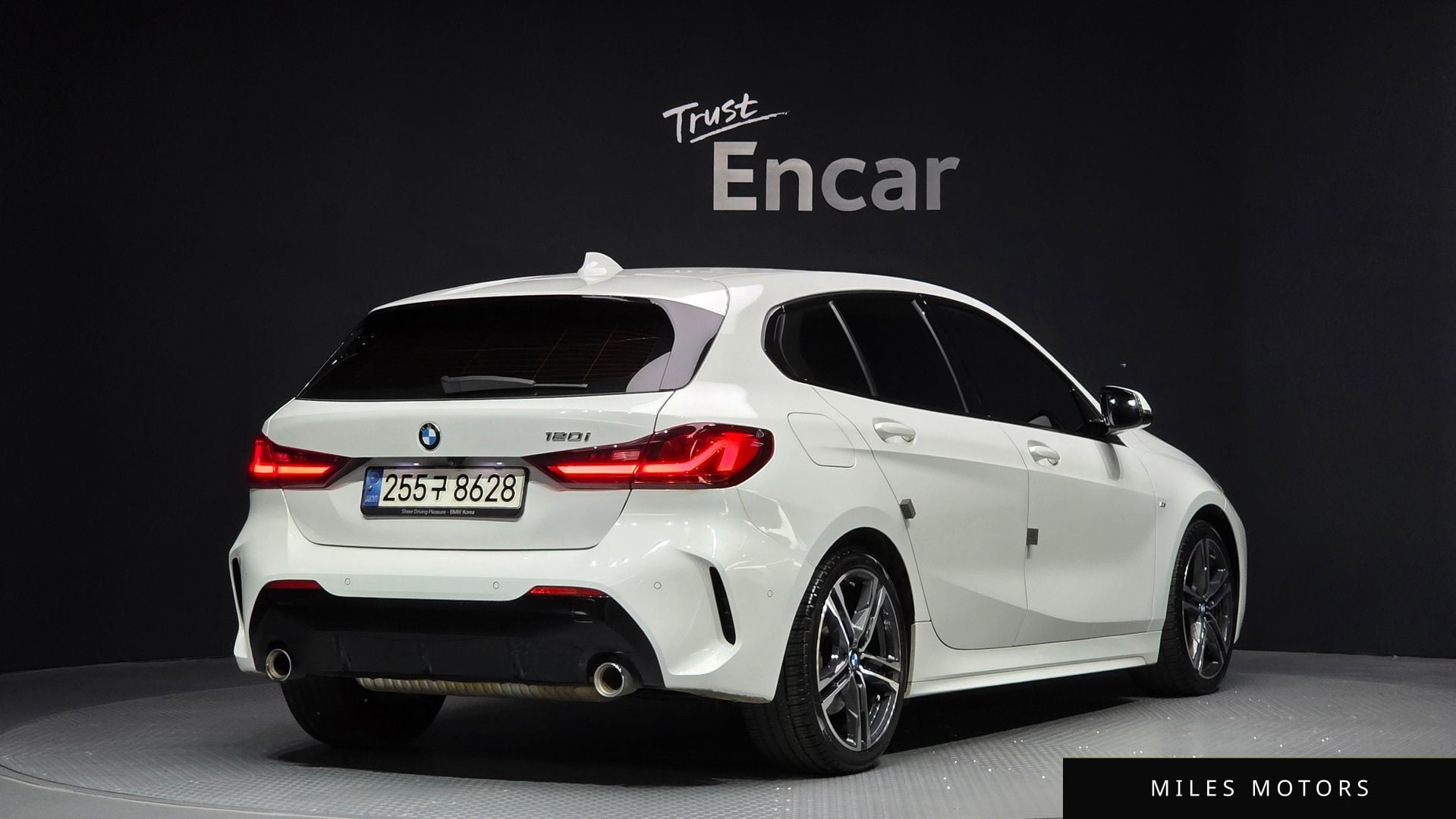 BMW 1 Series (F40) 2022 — миниатюра 2