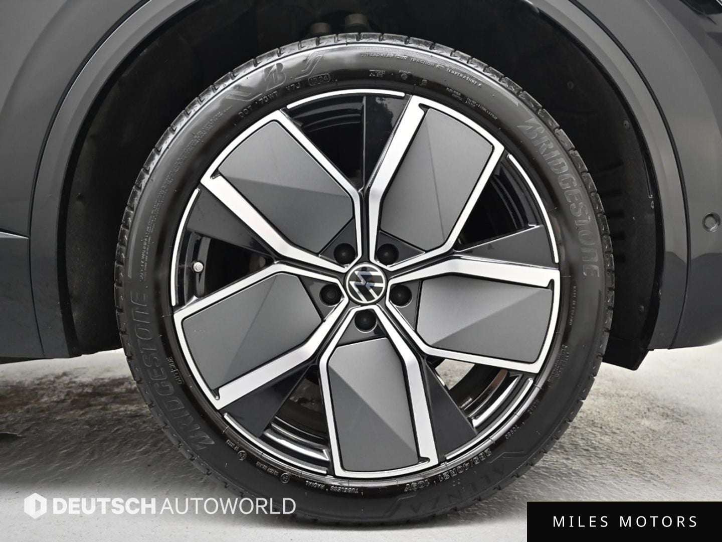 Volkswagen Touareg 2024 — миниатюра 5