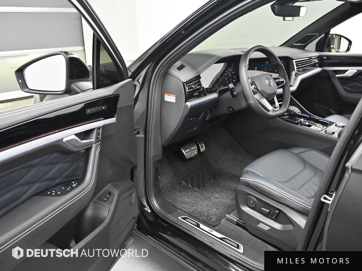 Volkswagen Touareg 2024 — миниатюра 11