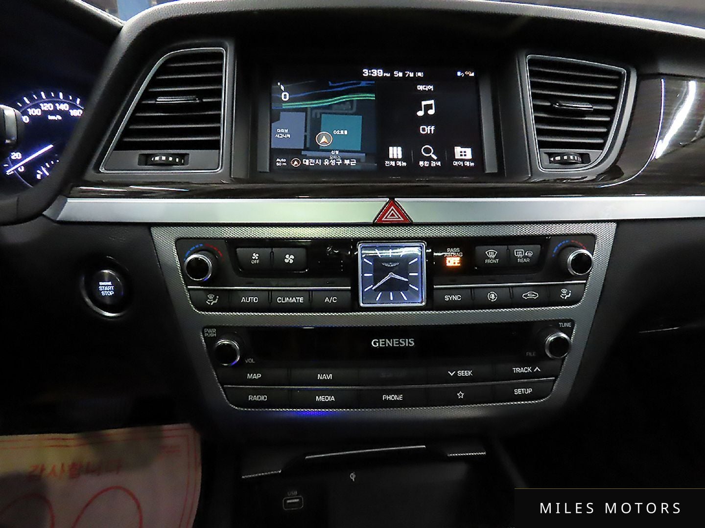 Genesis G80 2019 — миниатюра 10