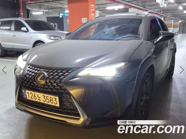 Лексус UX250h 2024 — миниатюра 3