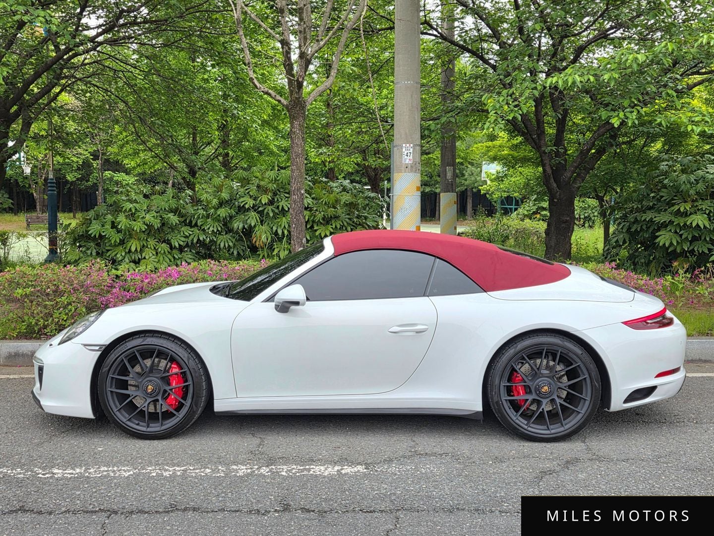 Porsche 911 2019 — миниатюра 9