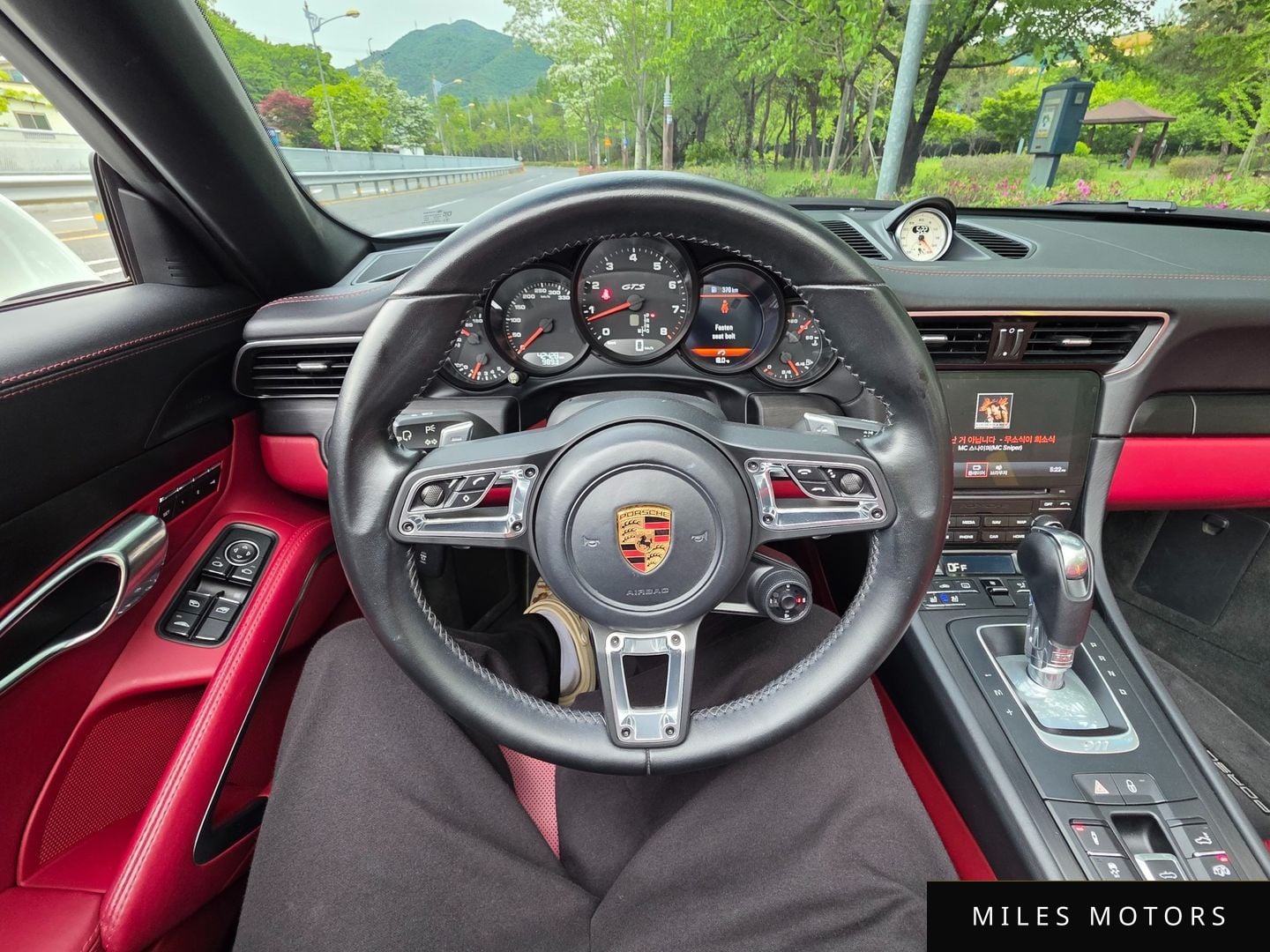 Porsche 911 2019 — миниатюра 14