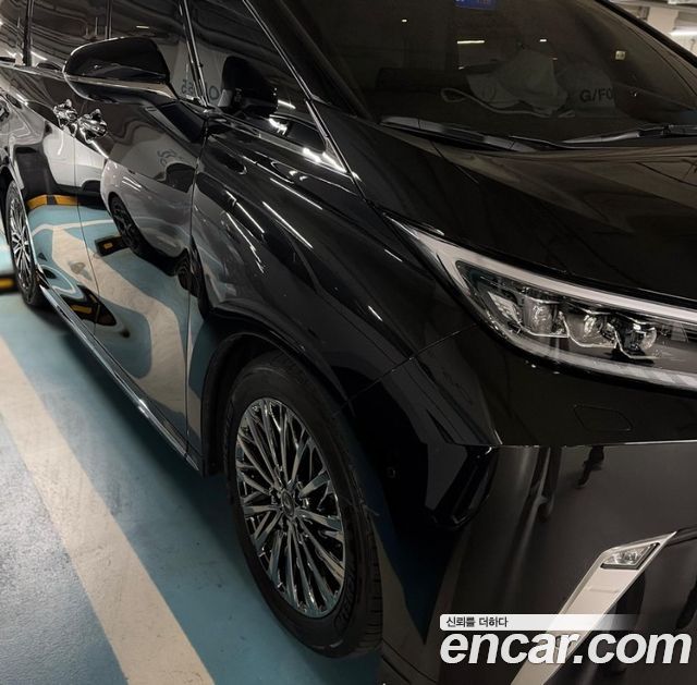 Лексус LM 2025 — миниатюра 3