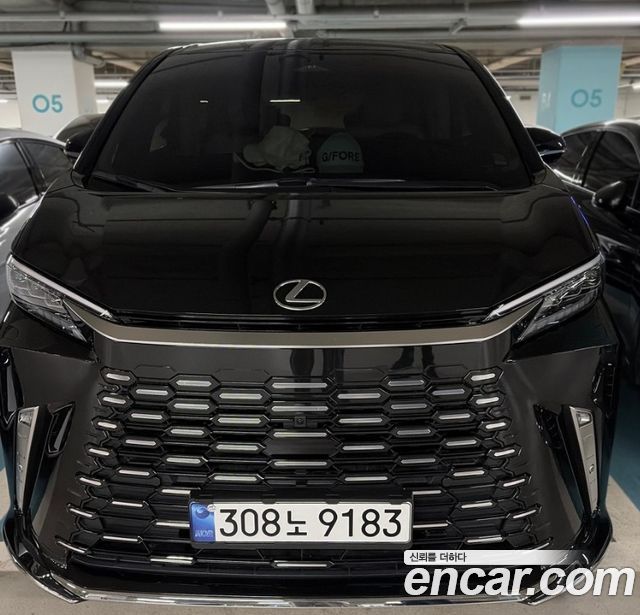 Лексус LM 2025 — миниатюра 11