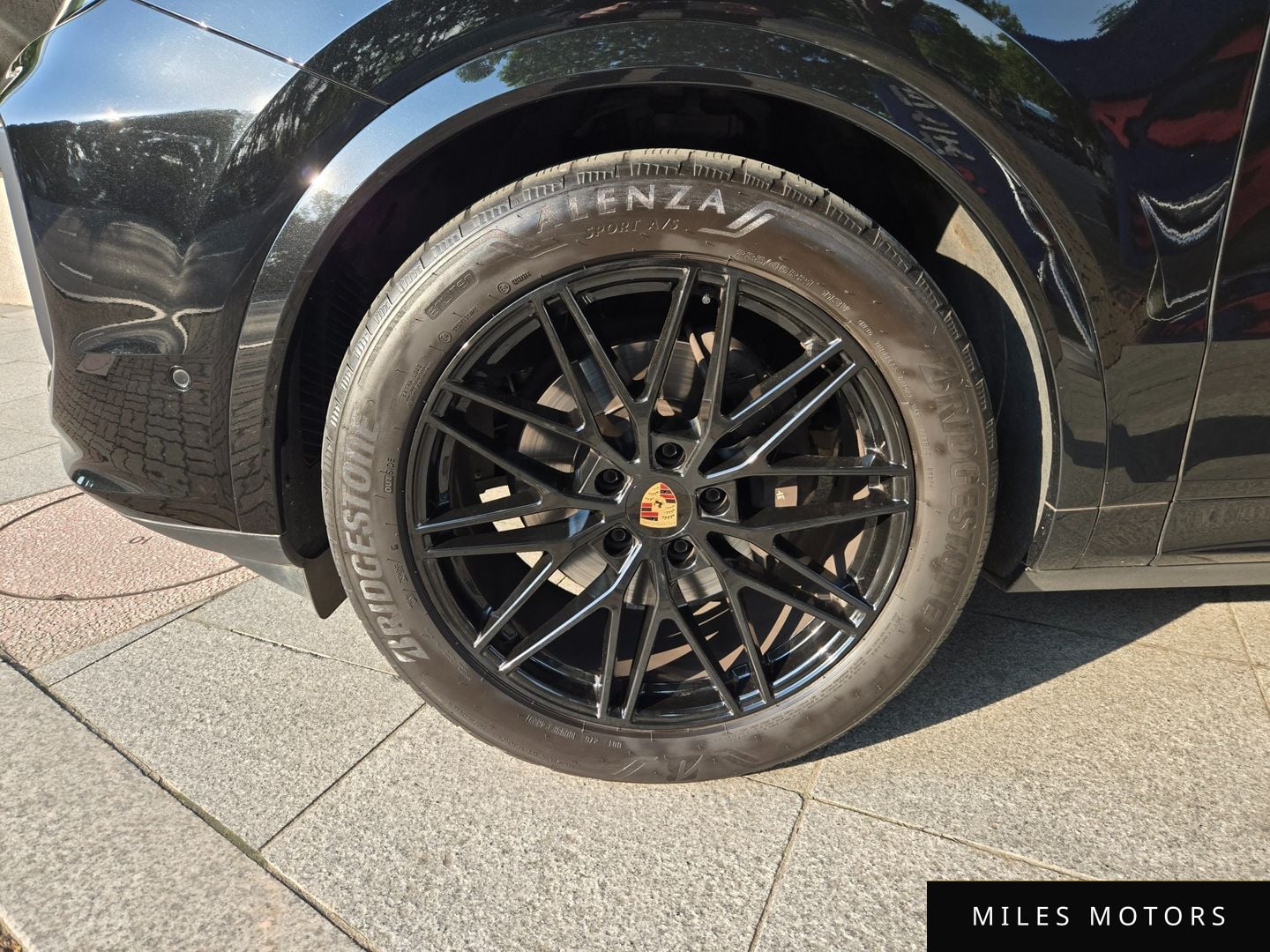 Porsche Cayenne 2024 — миниатюра 5