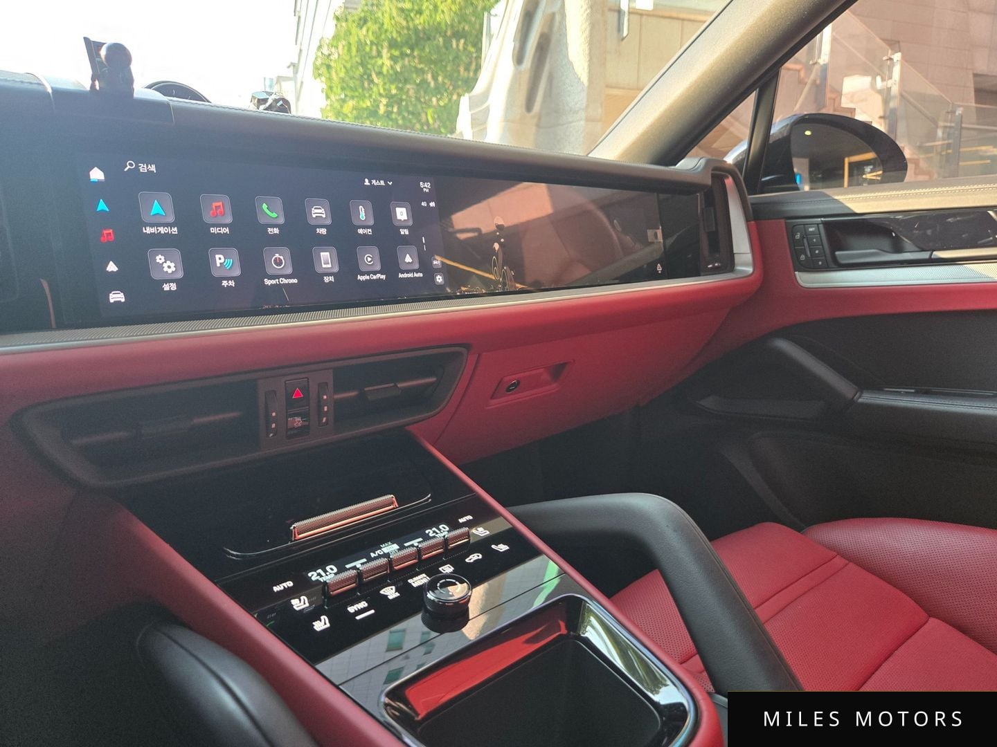 Porsche 카이엔 (PO536) 2024 — миниатюра 12