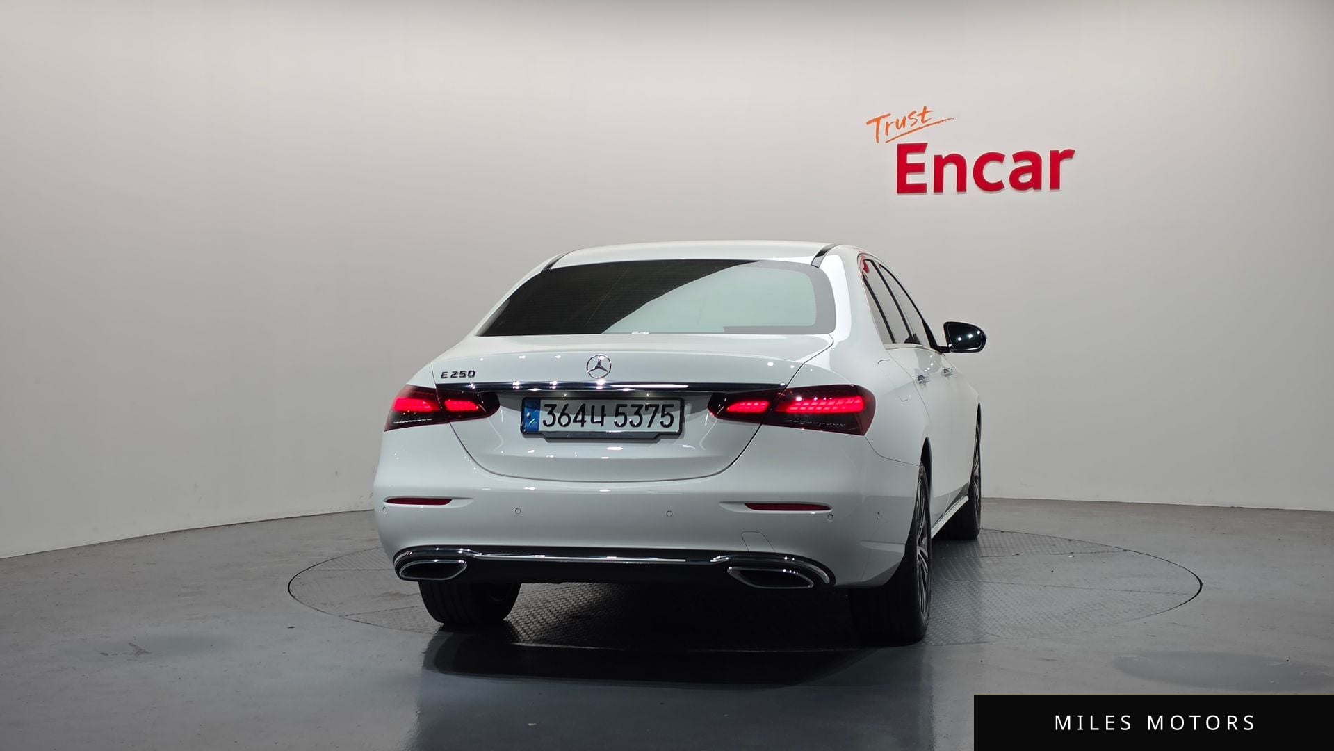 Mercedes-Benz E-Class W213 2022 — миниатюра 4