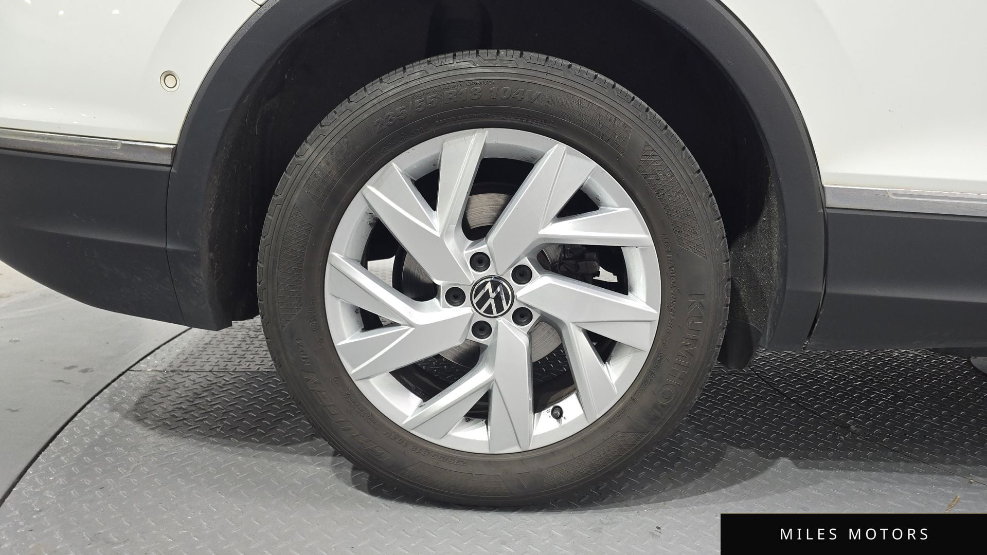 Volkswagen Tiguan 2023 — миниатюра 5