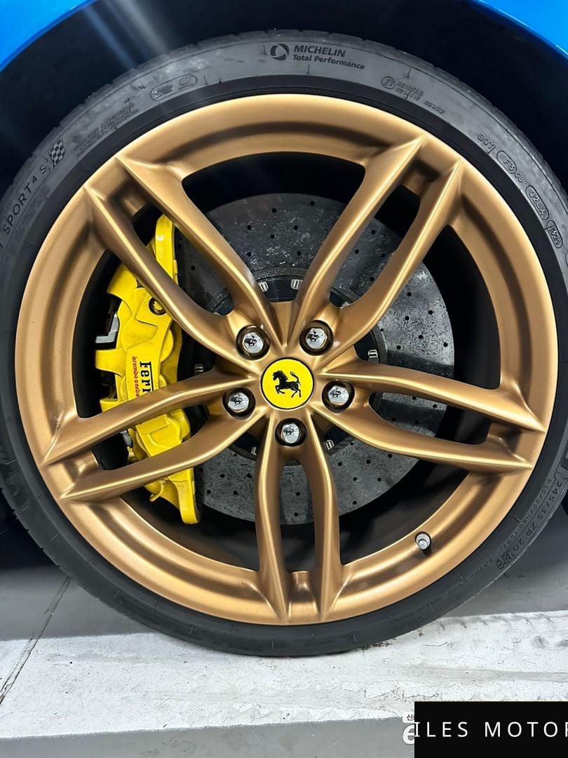 Ferrari 488 스파이더 2018 — миниатюра 5
