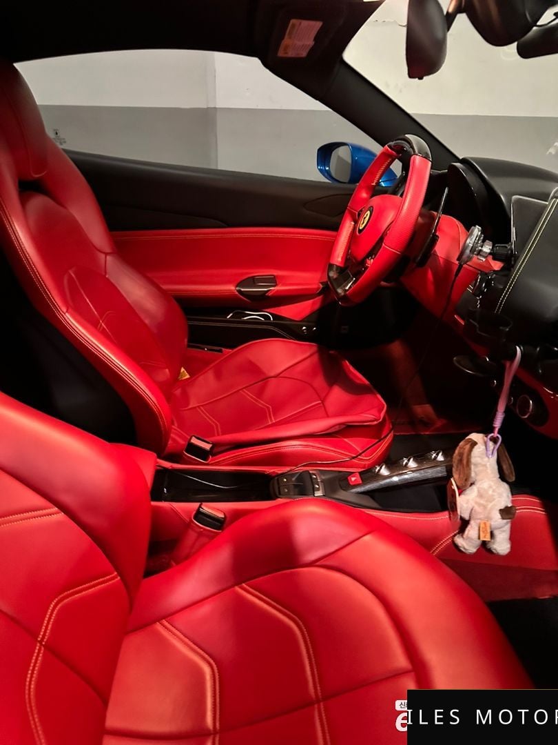 Ferrari 488 스파이더 2018 — миниатюра 11