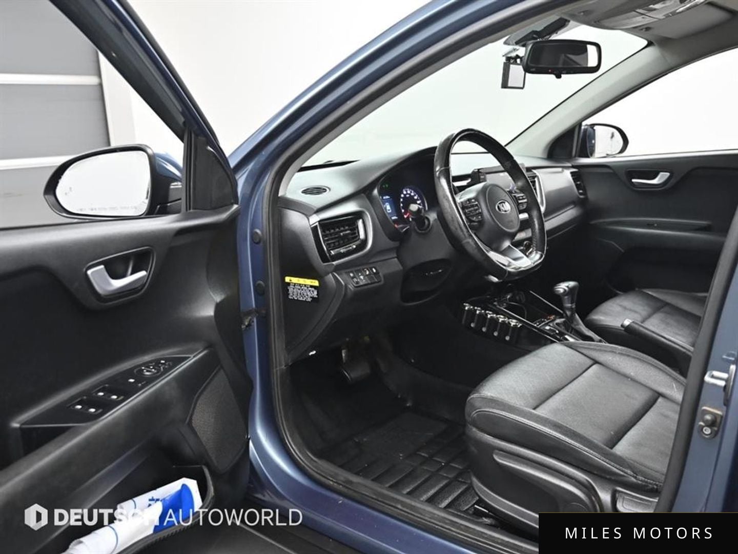 Kia Stonic 2019 — миниатюра 11