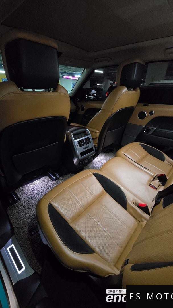 Land Rover Range Rover Sport 2018 — миниатюра 2
