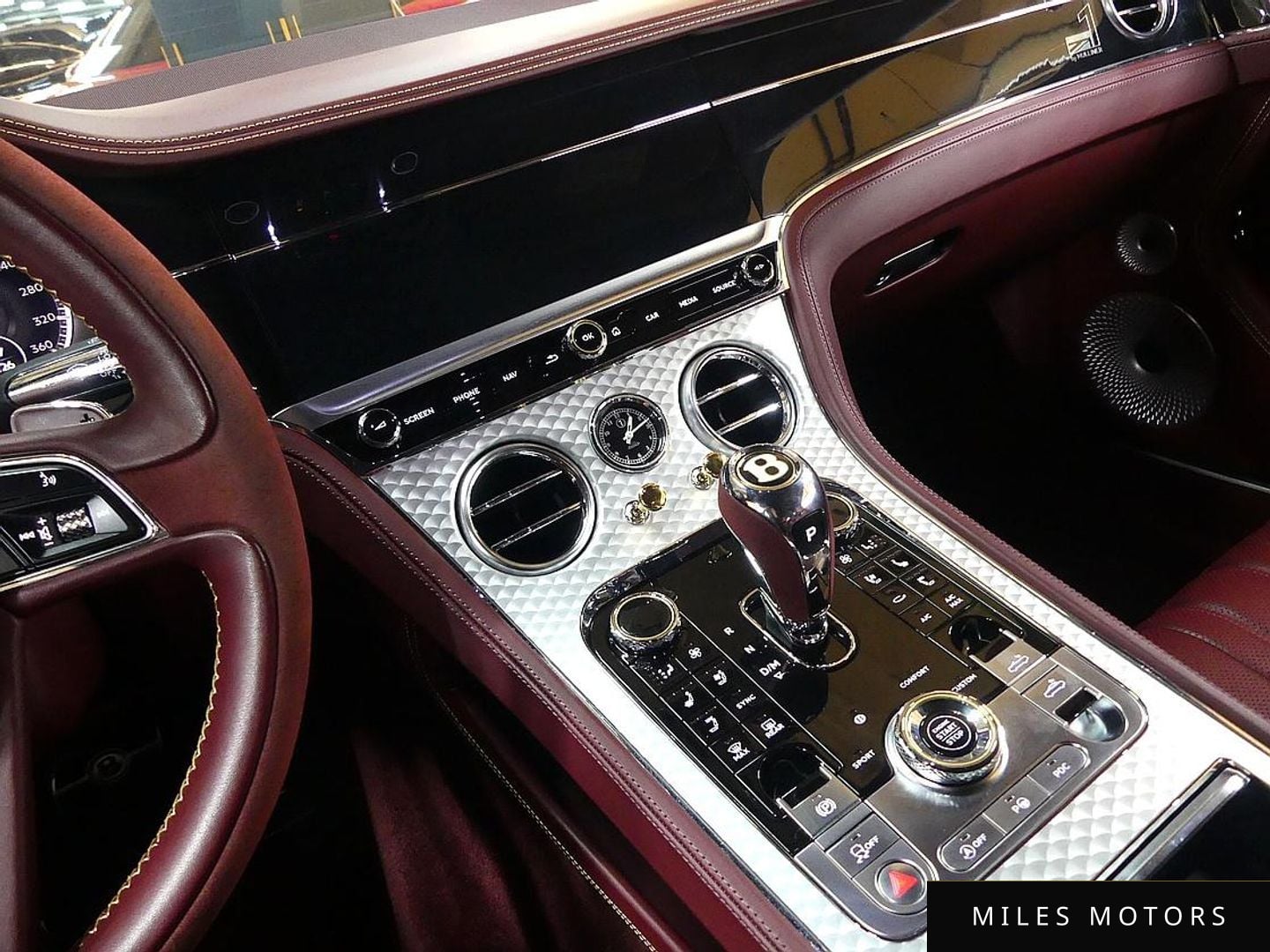 Bentley Continental GT 2020 — миниатюра 11