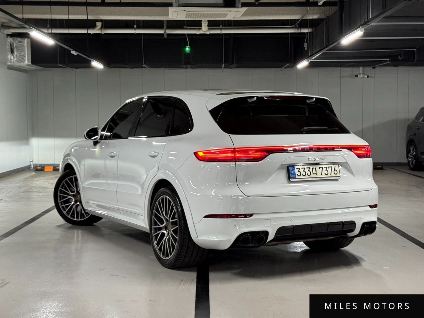 Porsche Cayenne 2021 — миниатюра 2