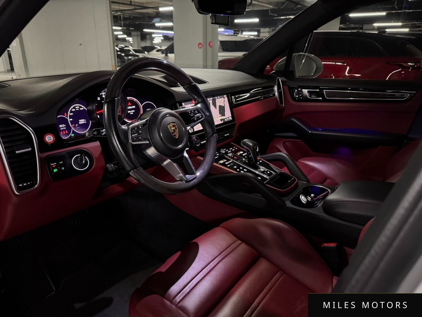 Porsche Cayenne 2021 — миниатюра 10