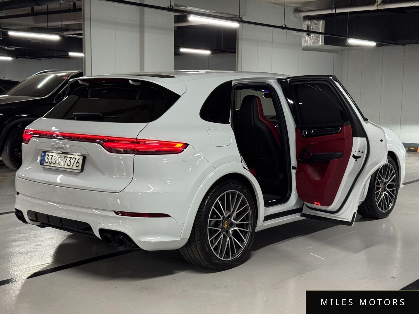 Porsche Cayenne 2021 — миниатюра 19
