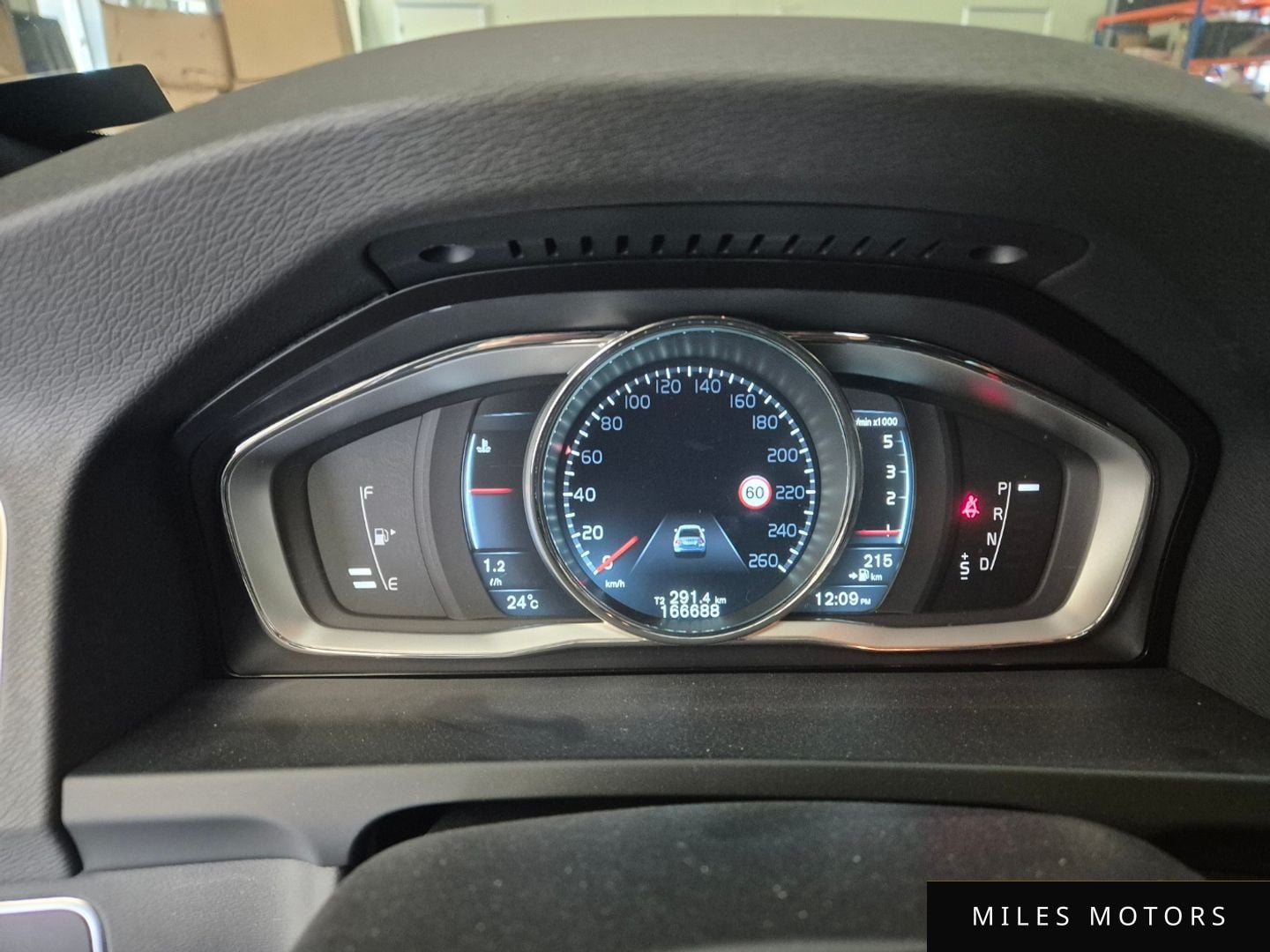 Volvo S60 2015 — миниатюра 8