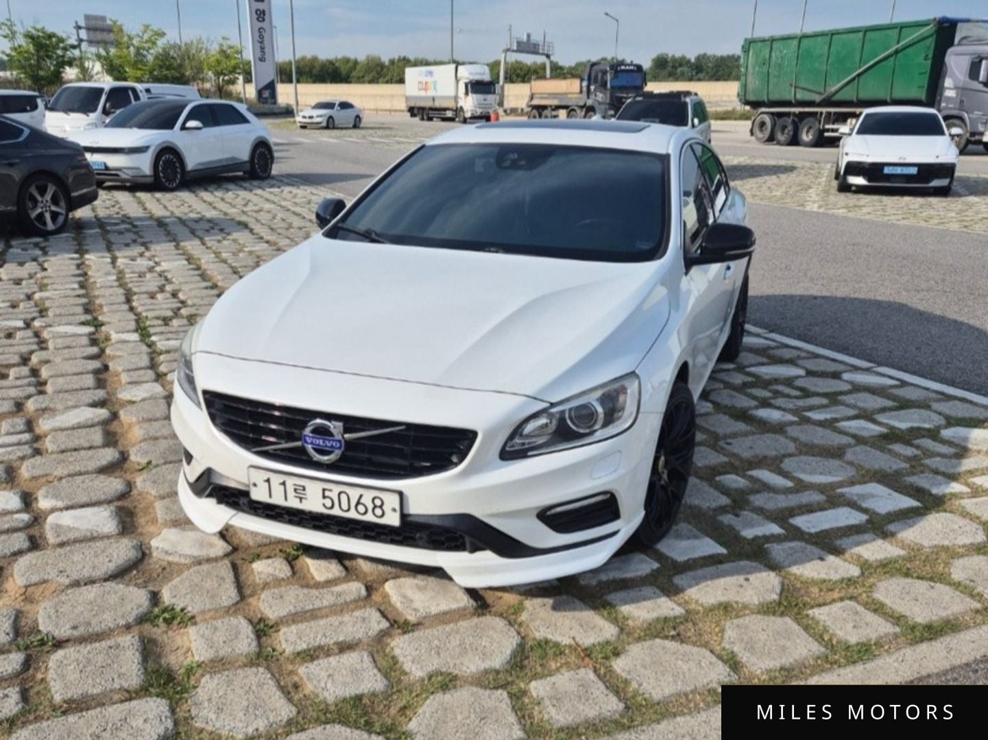 Volvo S60 2015 — миниатюра 17