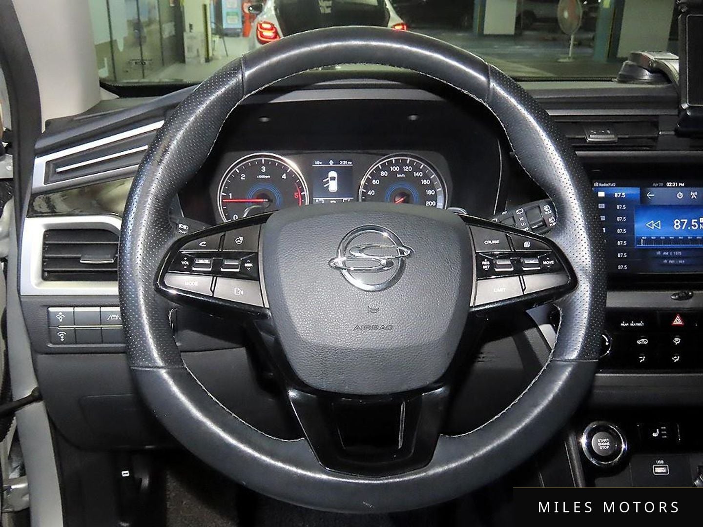 KG Mobility Beautiful Korando 2019 — миниатюра 8