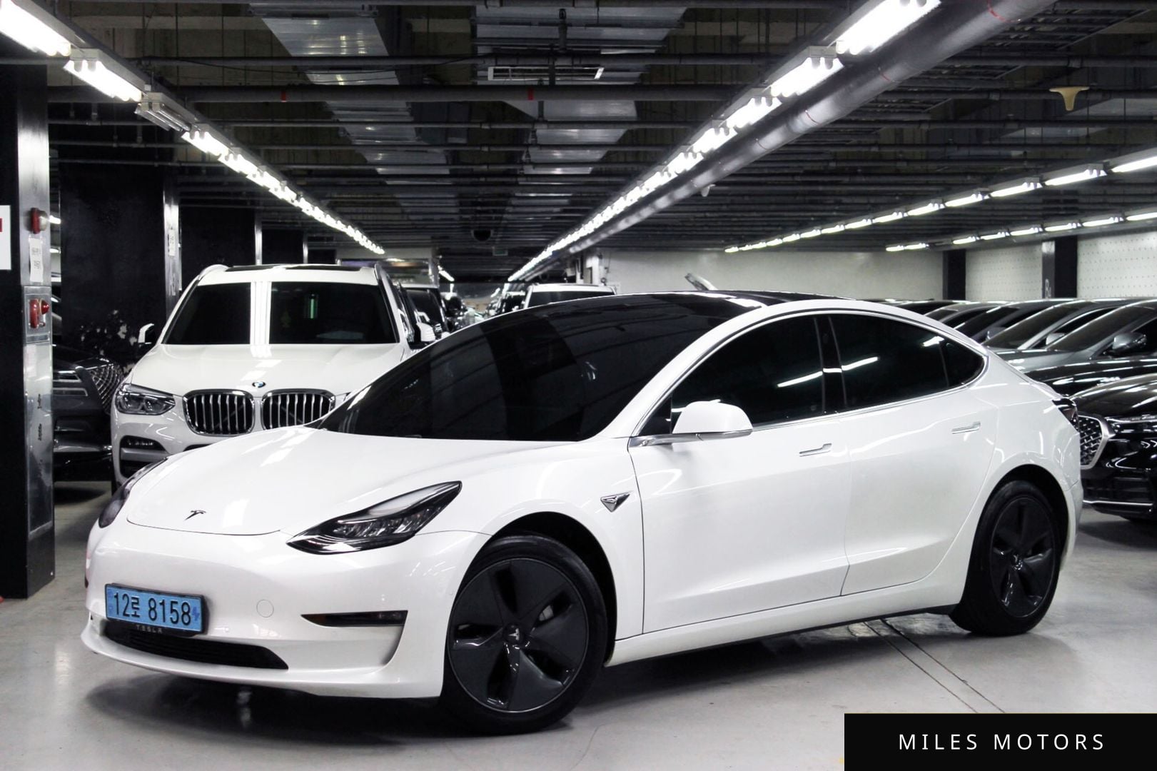 Tesla Model 3 2020 — миниатюра 3