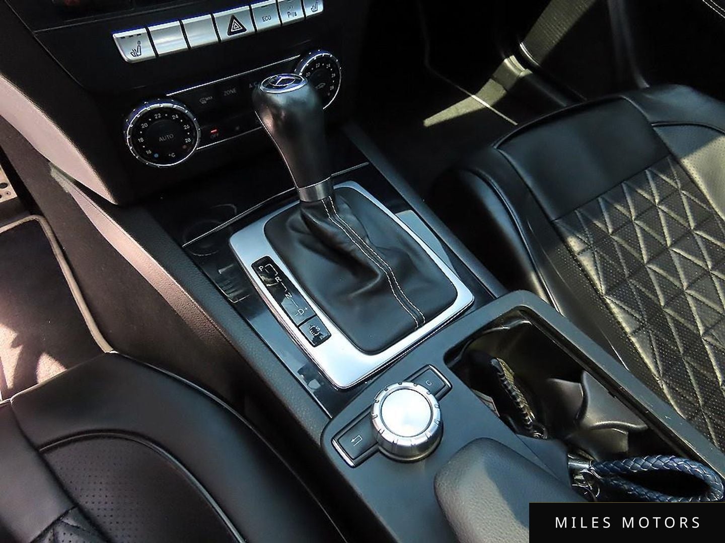 Mercedes-Benz C-Class W204 2013 — миниатюра 10
