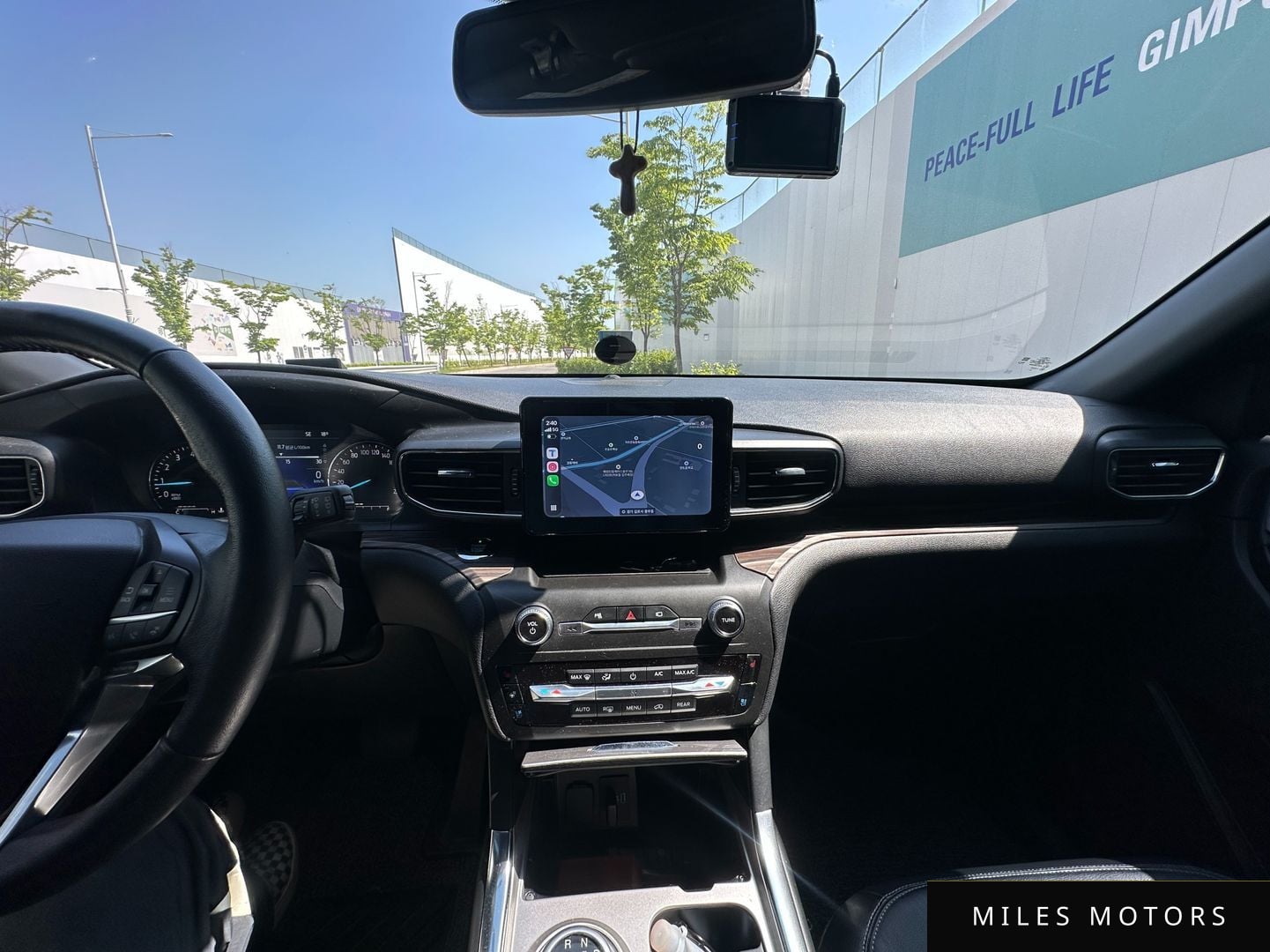 Ford Explorer 2020 — миниатюра 8