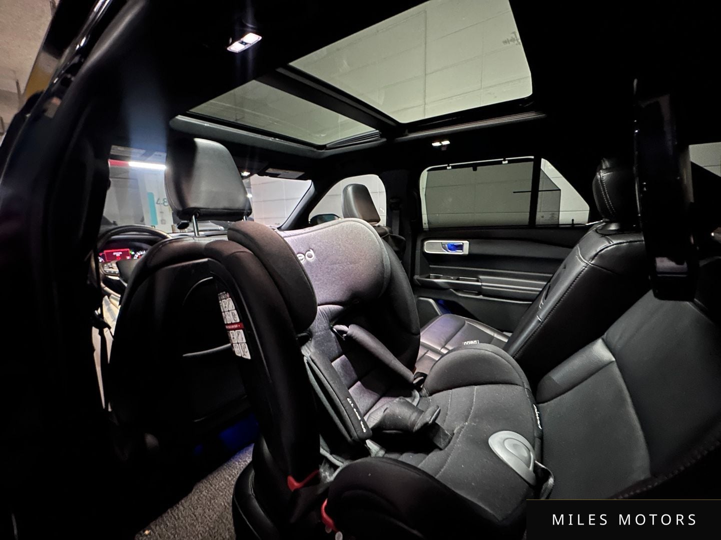 Ford Explorer 2020 — миниатюра 12