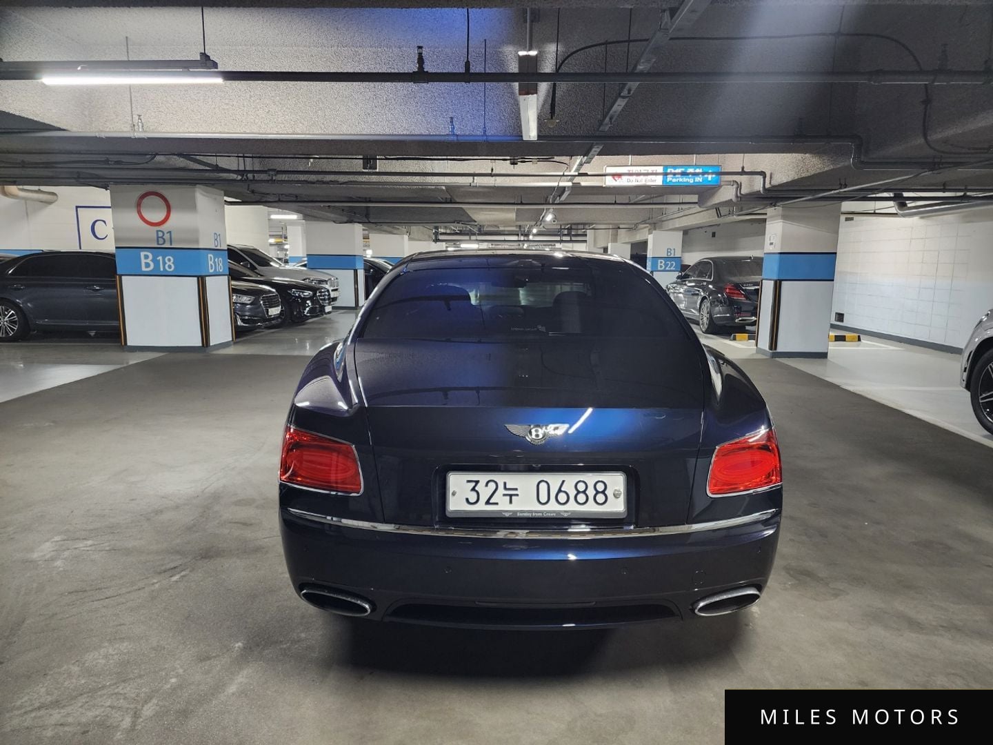 Bentley Flying Spur 2016 — миниатюра 4