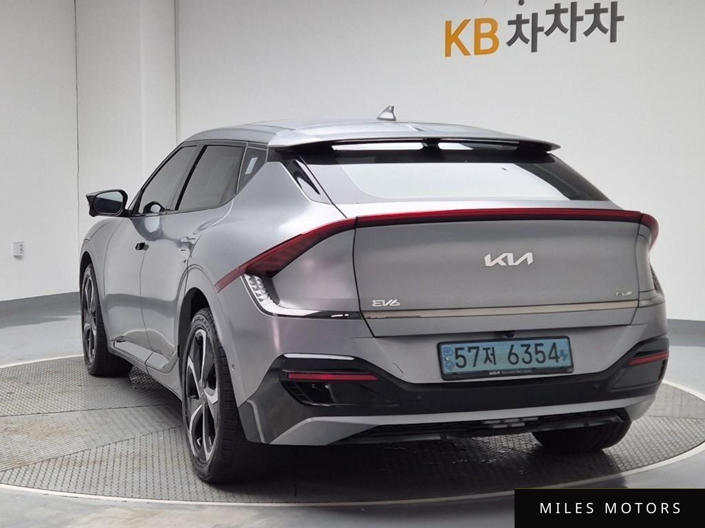 Kia EV6 2022 — миниатюра 2
