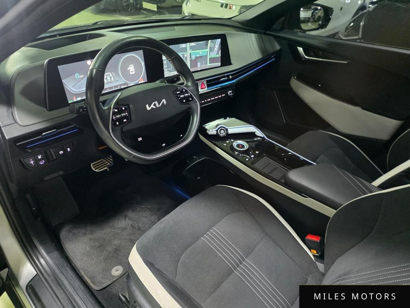 Kia EV6 2022 — миниатюра 10