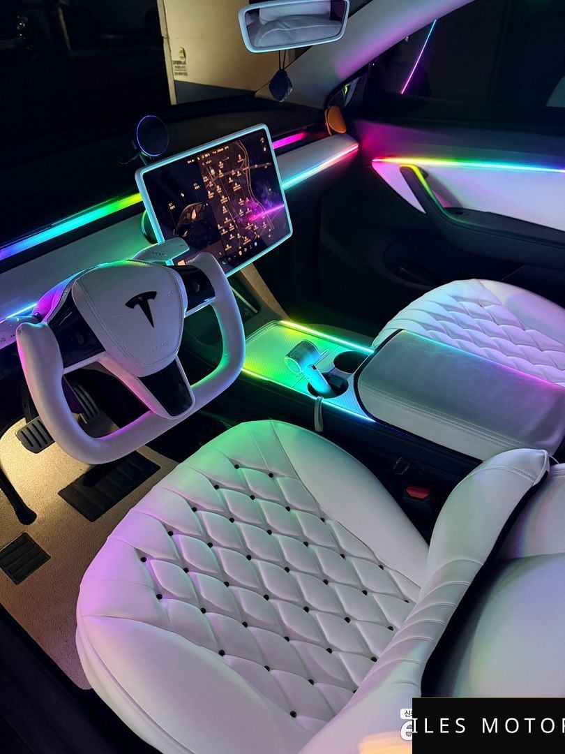 Tesla Model Y 2021 — миниатюра 7