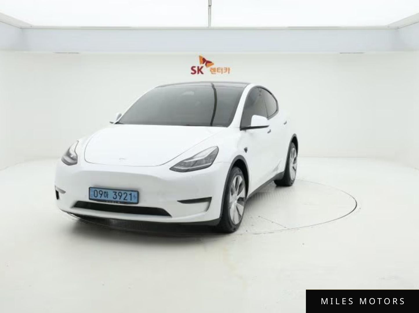 Tesla Model Y 2022 — миниатюра 3